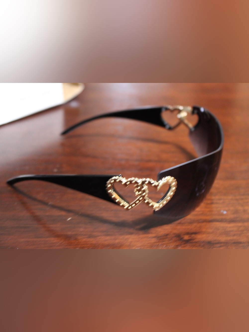 Women's Black Shield Sunglasses with Gold Heart Accent - Picture 2 of 3